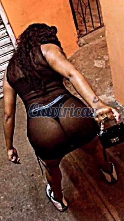 Yayi, Transexual en Santo Domingo Norte