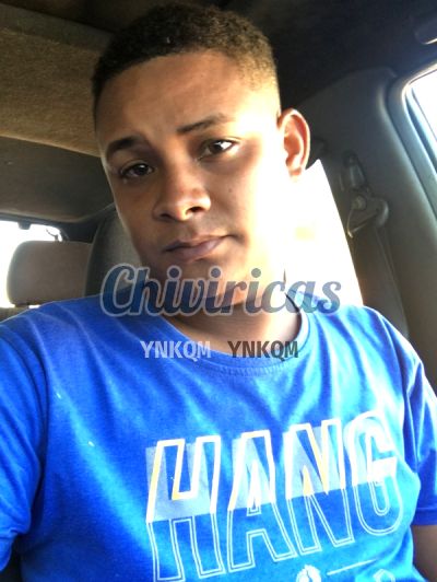 Emmanuel, hombre en Distrito Nacional