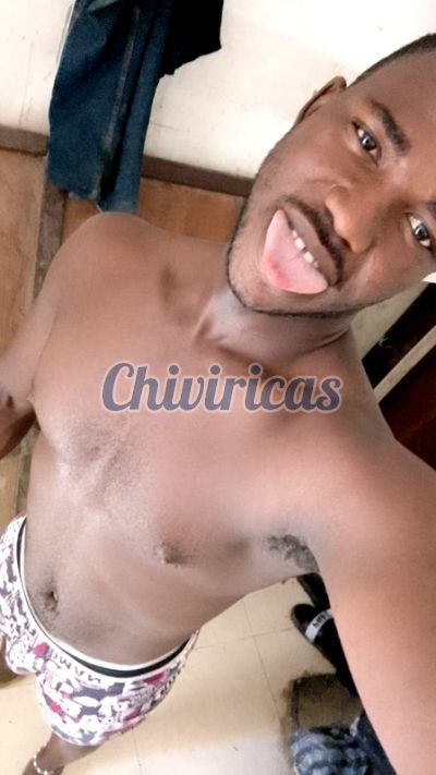 Luis Ángel, Hombre en Santo Domingo Oeste