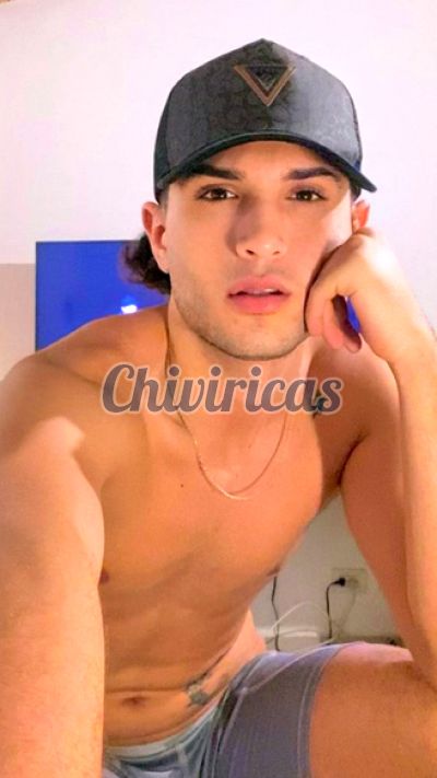 Santiago, Hombre que da masajes eróticos en Punta Cana