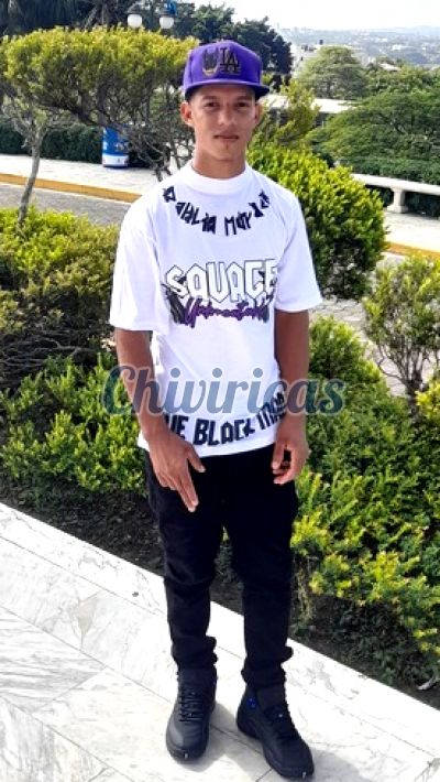 Leander, hombre en Santiago