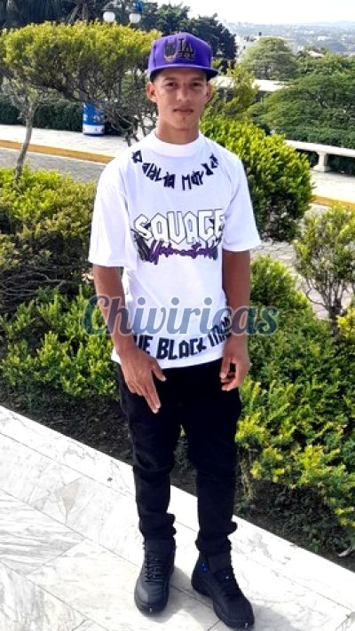 Leander, hombre en Santiago
