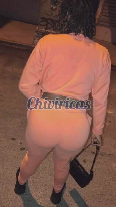 La pushi, Transexual en Los Prados (Distrito Nacional)