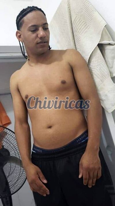 Manuel rosa, Hombre que da masajes eróticos en Piantini (Distrito Nacional)