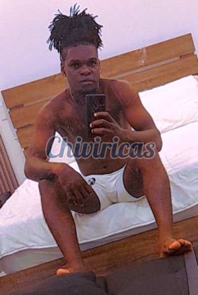 El Negro23, hombre en Punta Cana