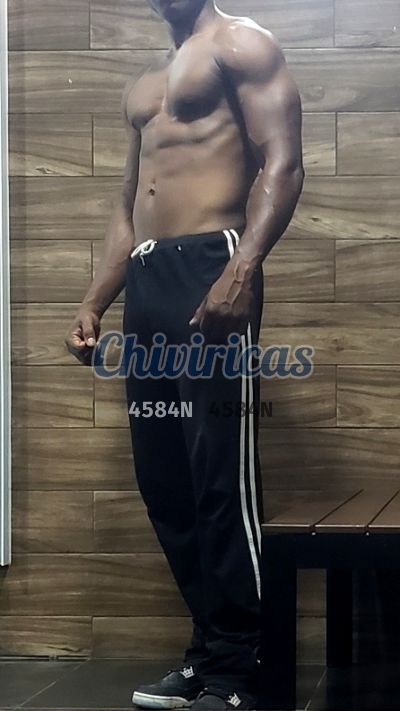 King, hombre que da masajes eróticos en Punta Cana