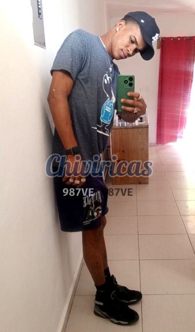 Sebastián, Hombre en Piantini (Distrito Nacional)