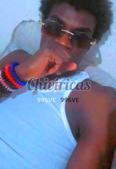 Exequiel, Hombre en Santo Domingo Norte