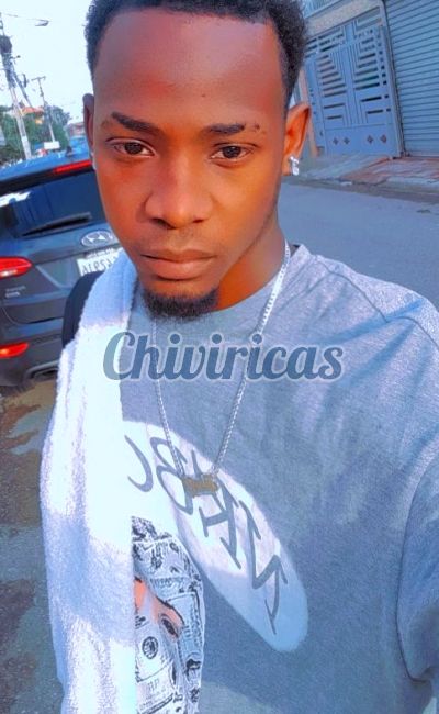 Julio Manuel 8094512585, Hombre en Santiago