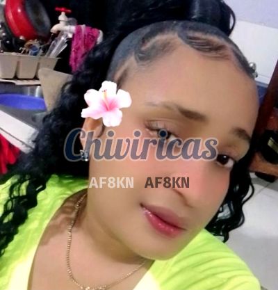 Yasmin, puta en Santo Domingo Este