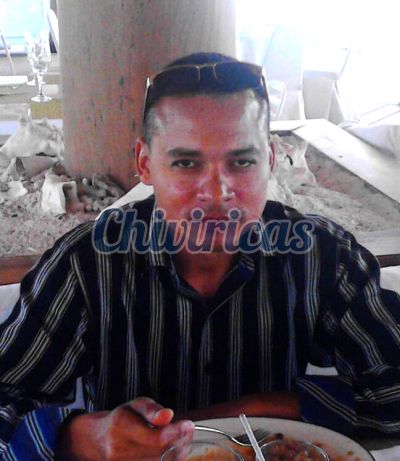 Raúl, hombre en Distrito Nacional