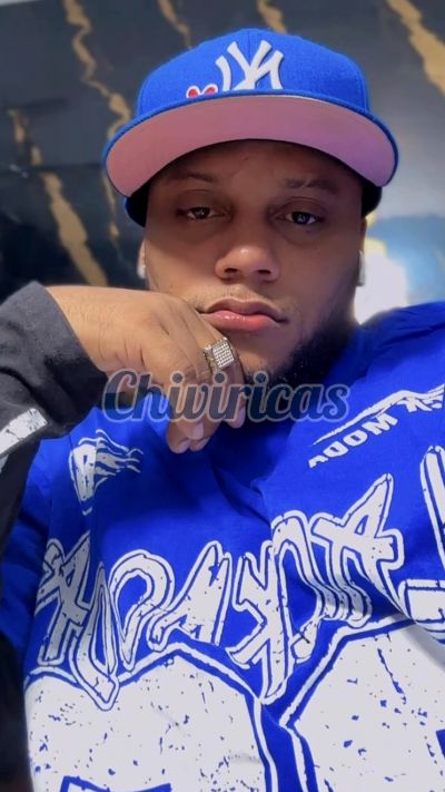 Yoel 8495973024, hombre en Santo Domingo Norte