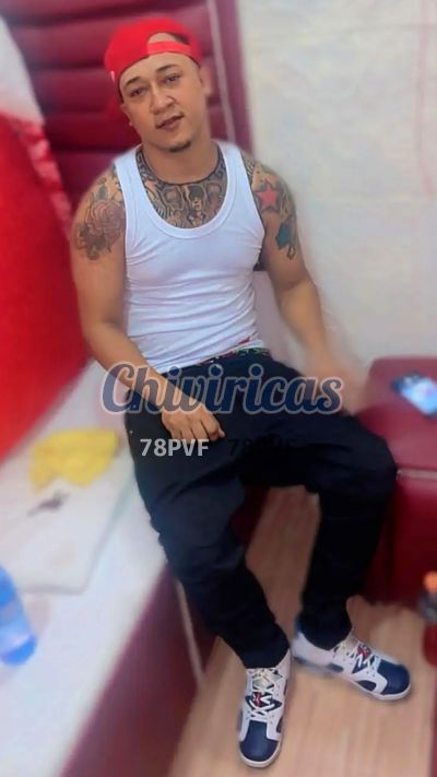Deivi, hombre que hace videollamadas y sexting