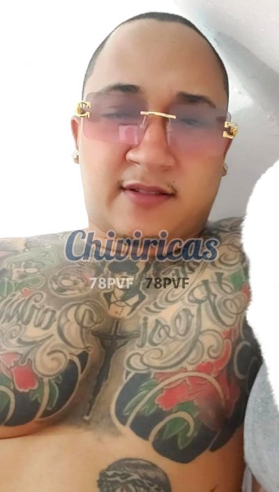 Deivi, hombre que hace videollamadas y sexting