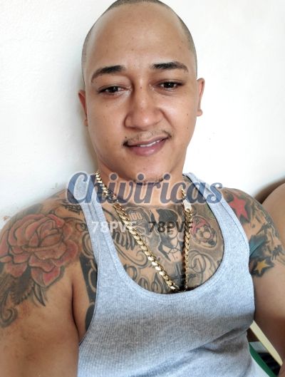 Deivi, hombre que hace videollamadas y sexting