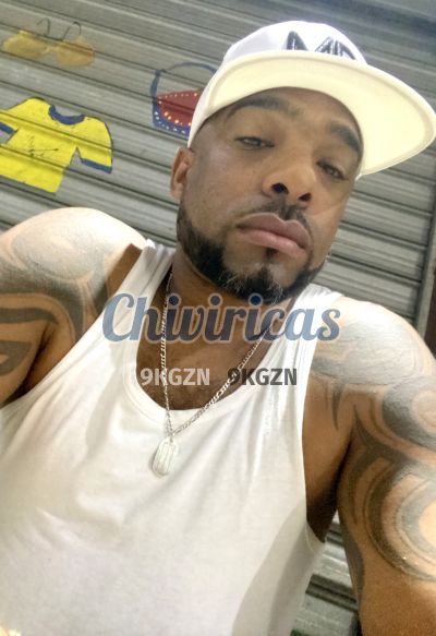 El Enfermero, hombre que da masajes eróticos en Santo Domingo Este