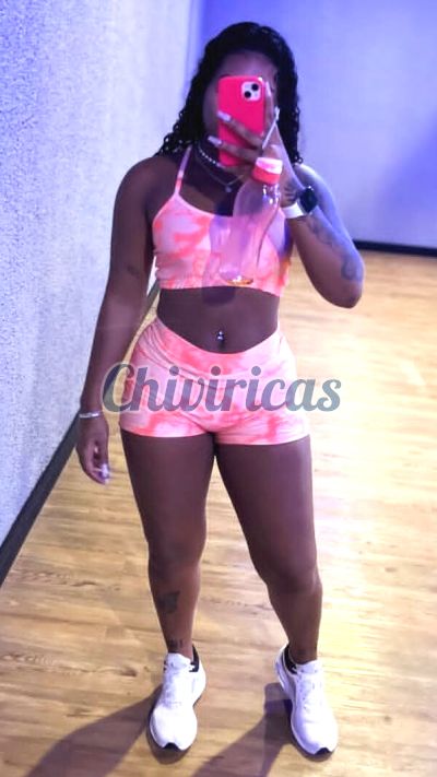 La negra leticia 8093482201, escort en Piantini (Distrito Nacional)