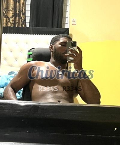 Eric 8296138783, hombre que da masajes eróticos en Santo Domingo Este