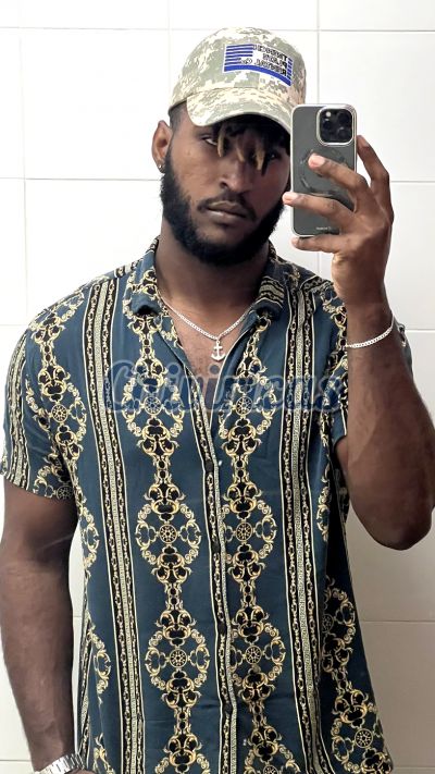 Eric 8296138783, hombre que da masajes eróticos en Santo Domingo Este