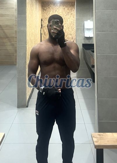 Eric 8296138783, hombre que da masajes eróticos en Santo Domingo Este