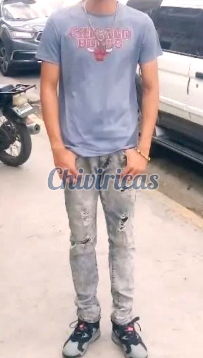 John Fernando 8494274960, hombre en Distrito Nacional