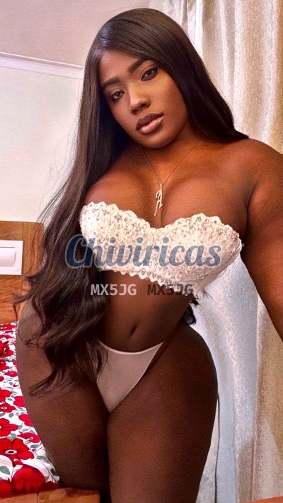 Trinii 8098272058, trans en Santo Domingo Este