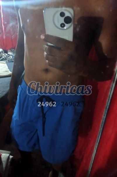 El Negro 8093247372, hombre en Santo Domingo Este